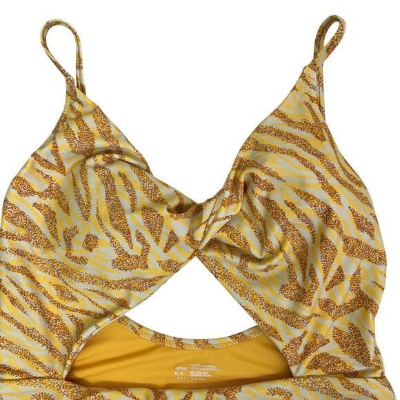aerie Sz M Twist Front Cut Out One Piece Full Coverage Swimsuit Orange Yellow - Picture 7 of 16